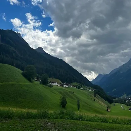 Neustift Near Stubai Glacier Skiing شقة نيوستيف ام ستوبيتا